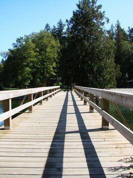 Hotel Cabins And Campground At Cultus Lake Park Chilliwack Exteriér fotografie