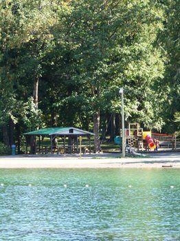 Hotel Cabins And Campground At Cultus Lake Park Chilliwack Exteriér fotografie